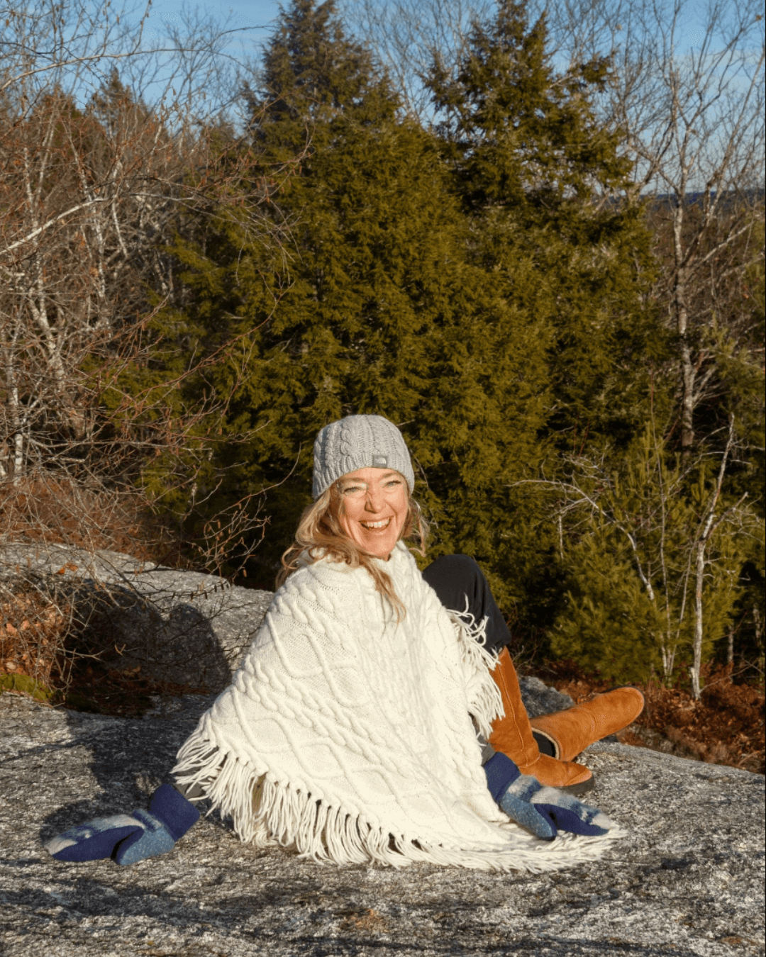 3 Jessica Theberge helps women thrive over 40 through sustainable lifestyle change.